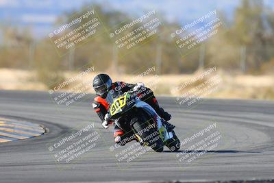 media/Jan-10-2025-CVMA Friday Practice (Fri) [[489e0da257]]/Group 4 and Trackday/Session 5 (Turn 7)/